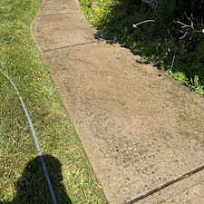 Driveway-Concrete-Cleaning-in-Pulaski-VA 1